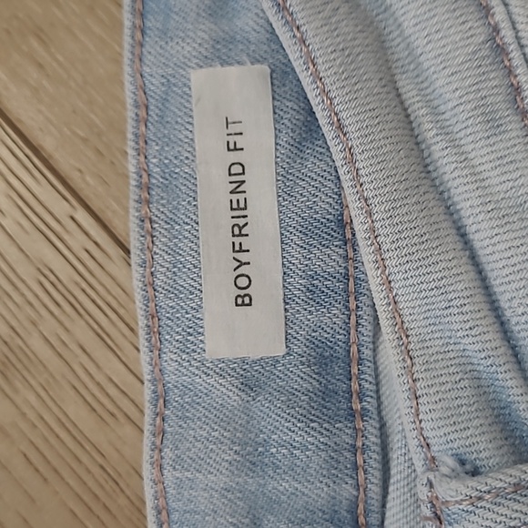 Judy Blue Jeans Women's sz 7/28 Boyfriend Fit Mid Rise Light Wash Ankle Denim - Picture 8 of 16